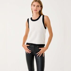 Lilly Pulitzer Valoria Black and White Knit Sweater Vest Small